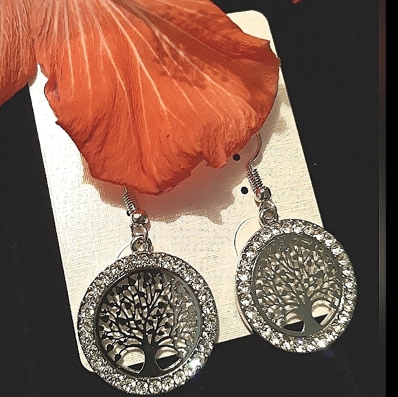 Silver Tone Crystal Tree of Life Earrings with Stainless Steel Earwires NEW - Picture 10 of 11